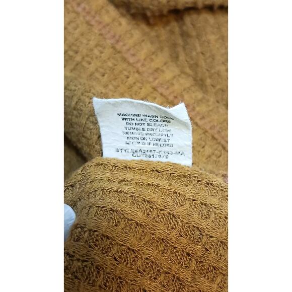 Kim & Cami Women's Medium Brown Waffle Knit 3/4 Sleeve Button Accent Poly/Rayon - Picture 5 of 6